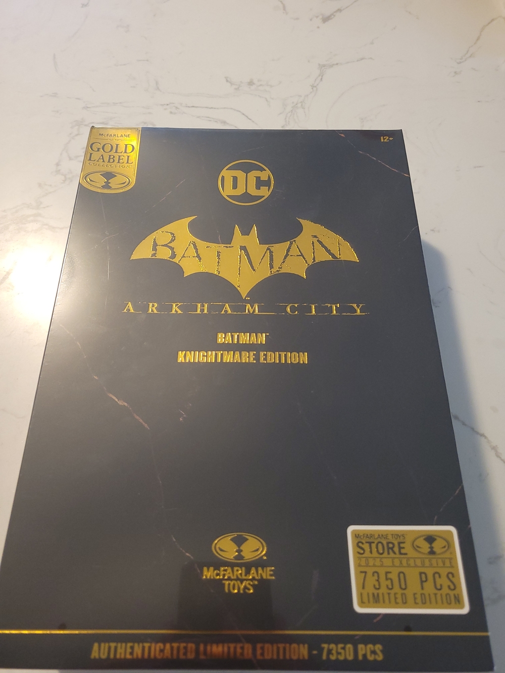 McFarlane Toys Batman Arkham City Knightmare Edition - Black & Gold Box